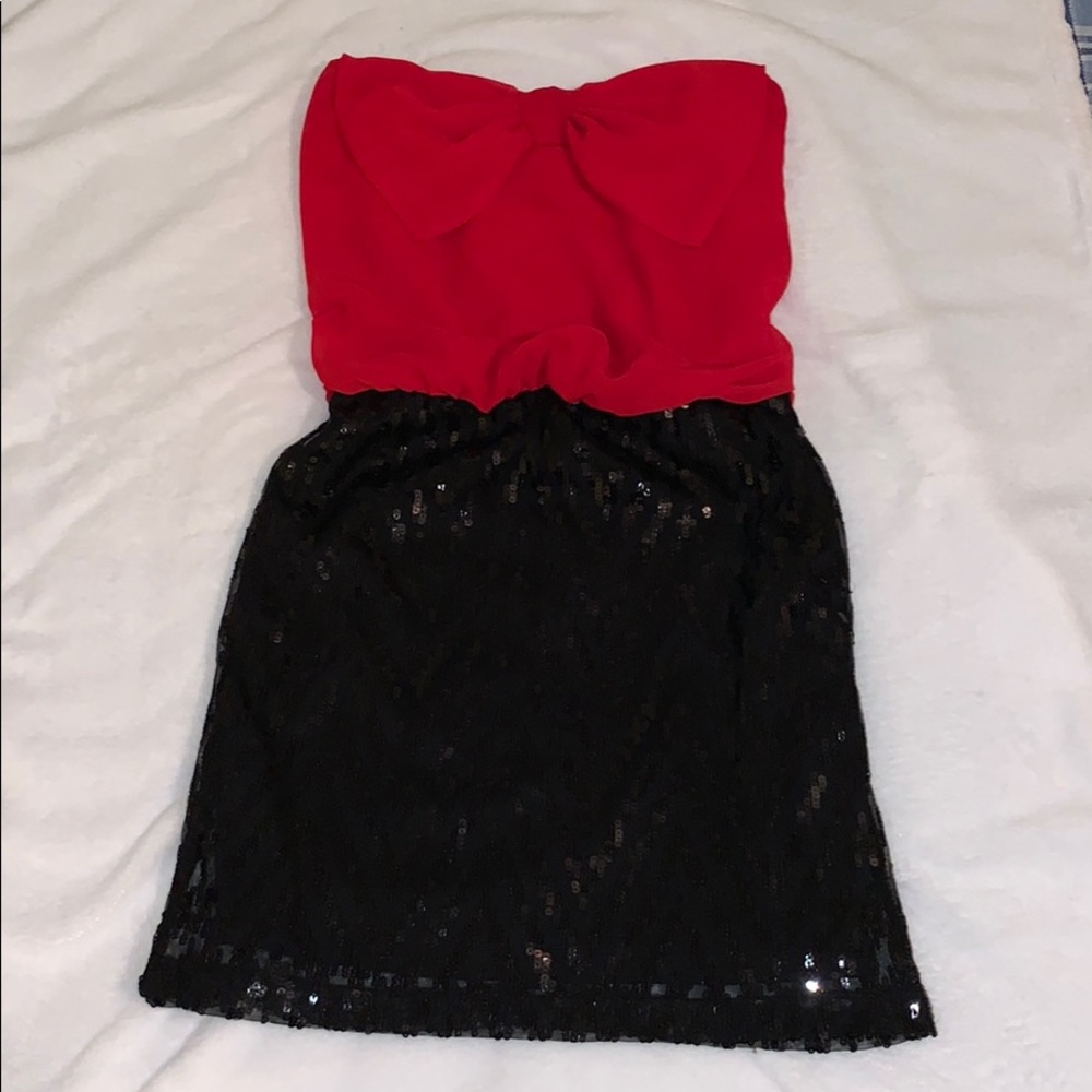 Strapless dress red and black